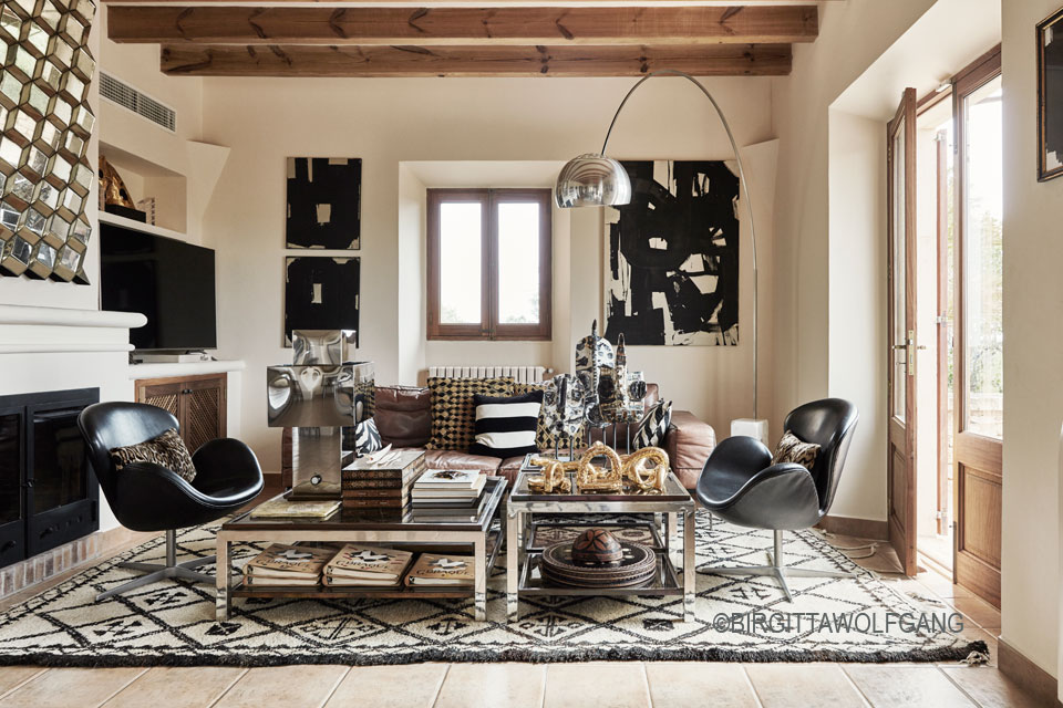 GLOBAL GLAMOUR INTERIOR